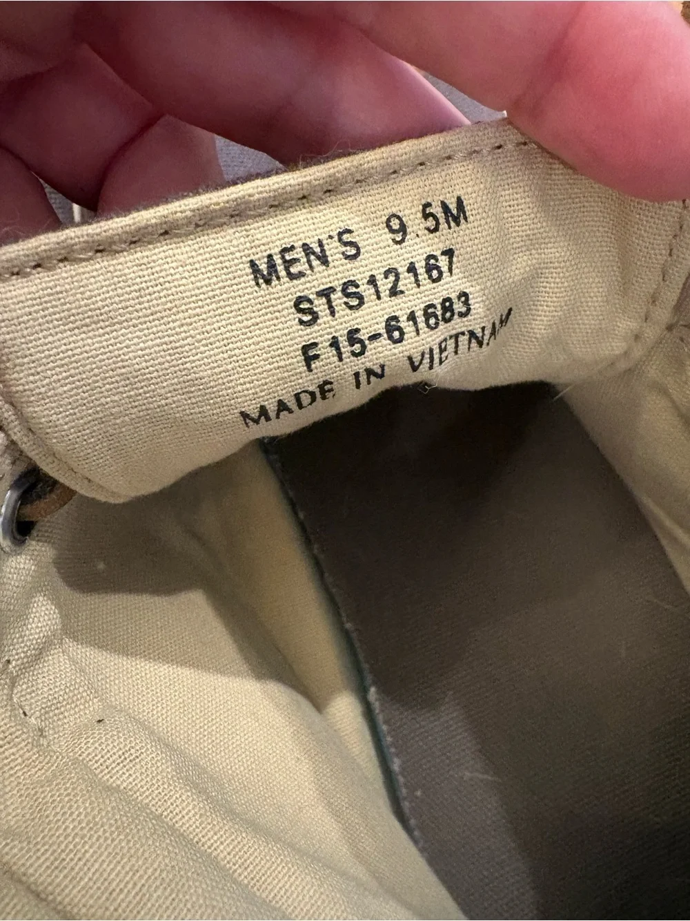 Sperry Men’s Gray Canvas Chukka Shoes with Tan Laces
